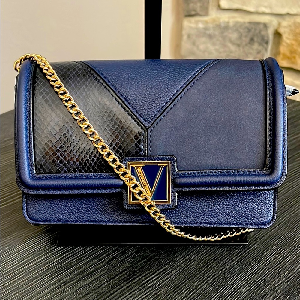 Victoria’s Secret NWOT Navy Crossbody